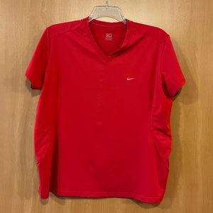 Nike Red Athletic Shirt Size XL (16-18)